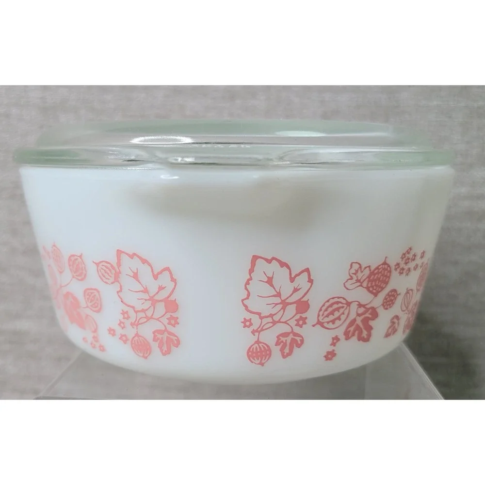 Pyrex vintage gooseberry